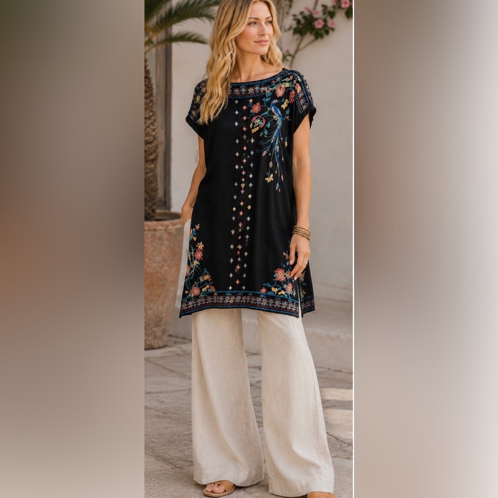 Johhny Was Dahlia Black Multicolor Floral Embroidery Boat Neckline Tunic Size XS